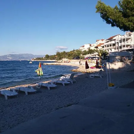 Paola Апартаменти *