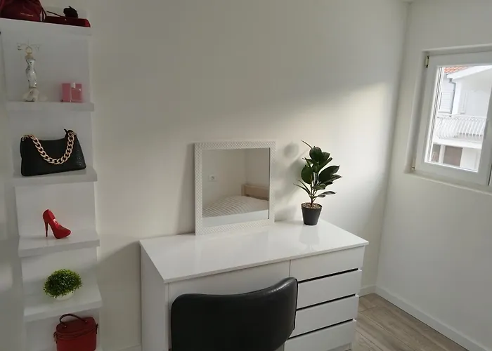 Paola Appartement *