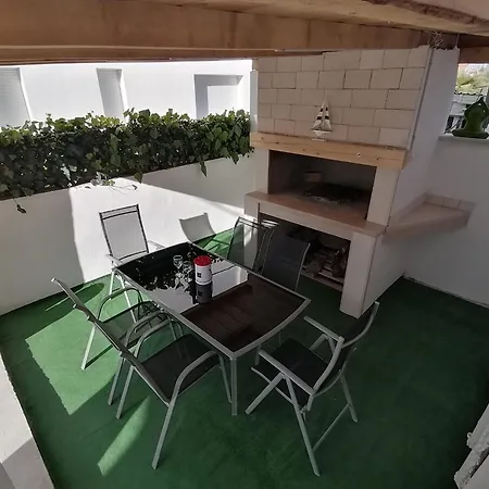 Apartament Paola *