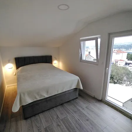 Paola Apartment