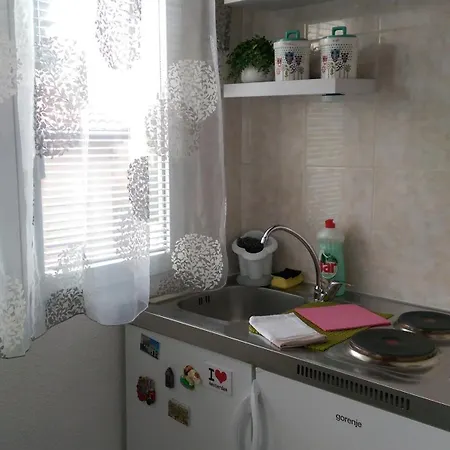 Apartman Paola *