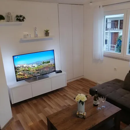 Apartment Paola